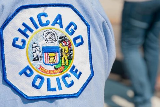 Chicago shooting leaves cop, security guard wounded; 4th cop shot in 2 weeks, CPD leader says