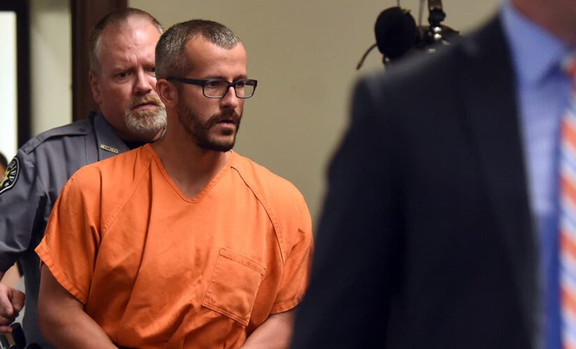 Chris Watts still in touch with girlfriend he murdered his family to be with, fellow inmate says: report