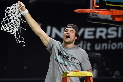 No. 1 Gonzaga rallies to beat BYU 88-78 in WCC title game