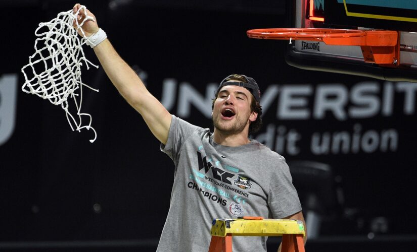 No. 1 Gonzaga rallies to beat BYU 88-78 in WCC title game