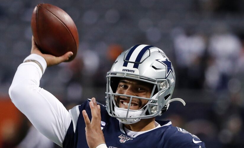 Dak Prescott, Cowboys agree to lucrative contract extension