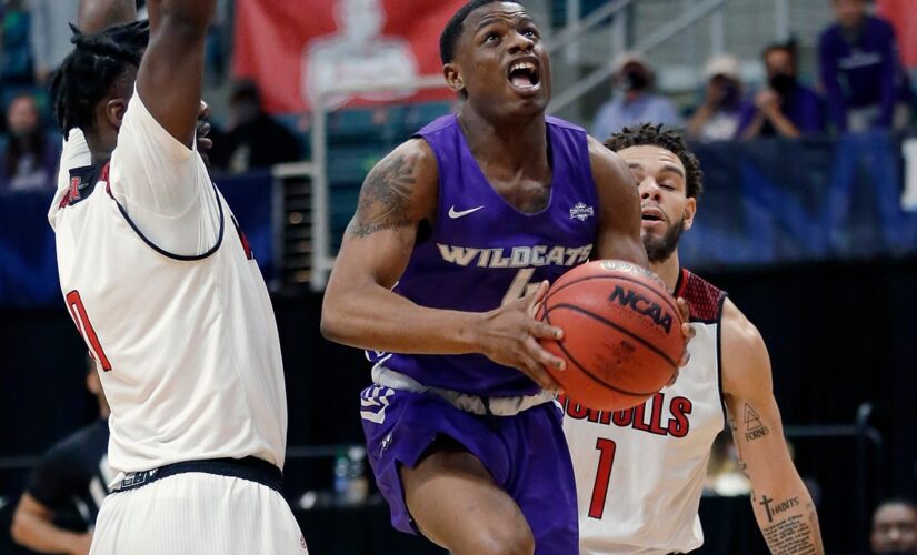 Abilene Christian wins Southland title, routs Nicholls 79-45