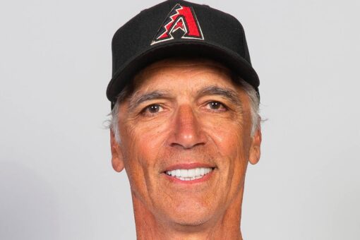 Diamondbacks coach Dave McKay suffers lacerated spleen in dugout spill