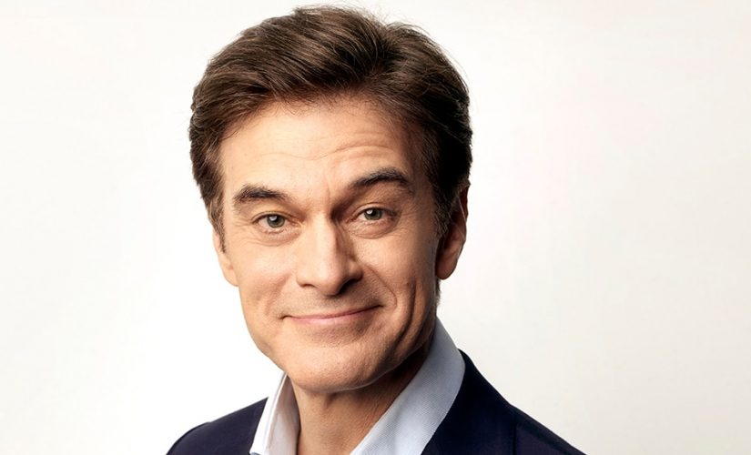 Dr. Mehmet Oz saves a person’s life at airport, performs CPR