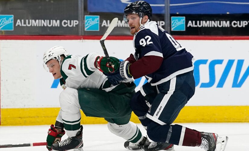 Colorado’s top line scores 4 in 5-1 win over Minnesota