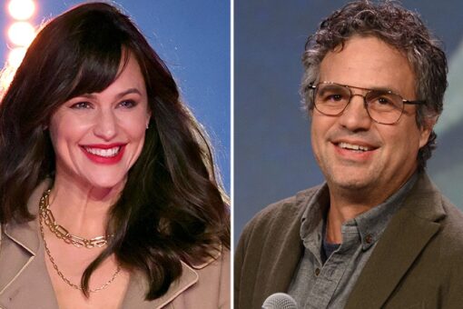Jennifer Garner reveals Mark Ruffalo almost quit ’13 Going on 30′ due to dance scene: ‘He hated the rehearsal’