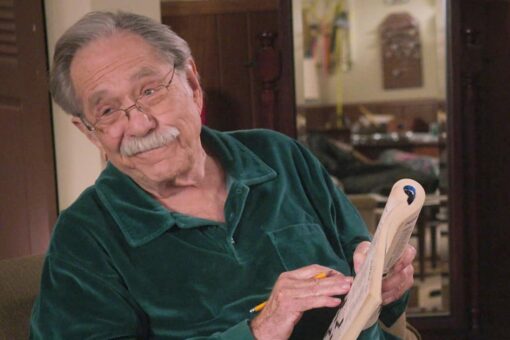 Celebrities pay tribute to George Segal following ‘The Goldbergs’ star’s death at age 87