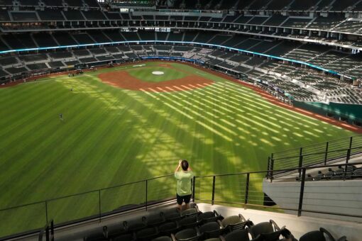 2 MLB players test positive for COVID-19 in past week