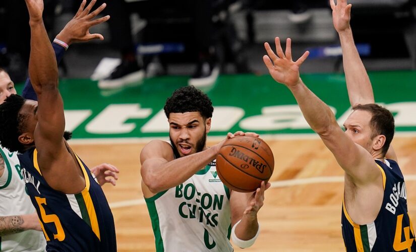 Mitchell’s 21, late 3 help Jazz beat Celtics 117-109