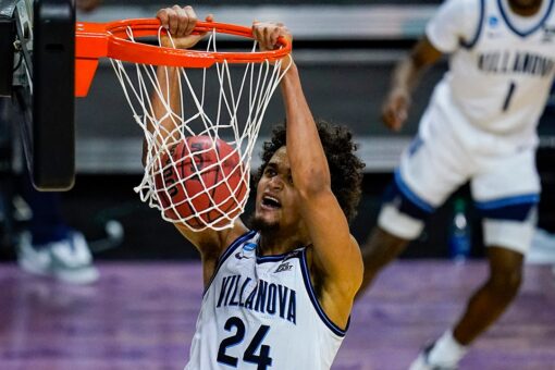 Depleted Villanova recovers form, beats Winthrop in NCAAs