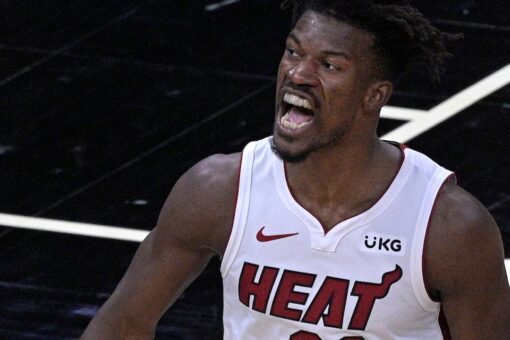 Butler scores 29 as Heat beat Magic for 4th straight win