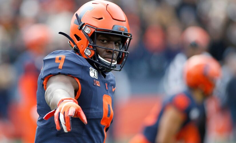 NFL Draft prospect Josh Imatorbhebhe impresses with incredible vertical jump at Illinois Pro Day