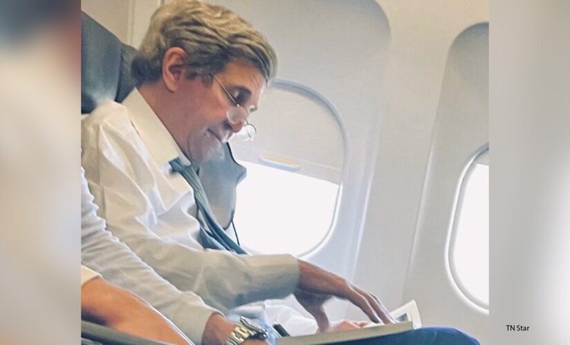 Kerry mocked by Republicans over maskless plane photo: ‘not used to flying commercial’