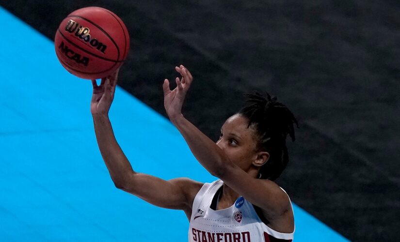 Kiana Williams sets Stanford 3s record in NCAA opening win
