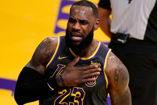 LeBron James wears ‘Stone Cold’ Steve Austin-inspired shirt celebrating pro wrestling legend