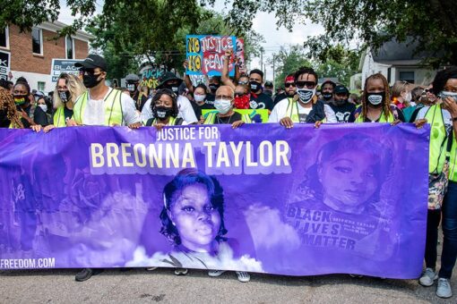 Breonna Taylor ‘armed’ protesters prompt Louisville police to declare ‘unlawful assembly’