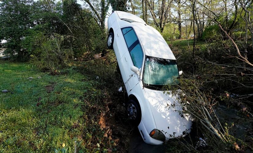 Nashville, TN mayor declares state of emergency in response to deadly flooding