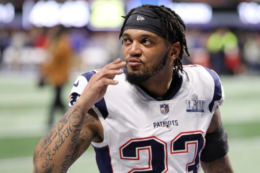 Patriots’ Chung retires after 11 seasons, 3 Super Bowl rings