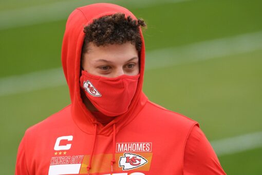 Patrick Mahomes mentioned in Drake freestyle, reacts on social media