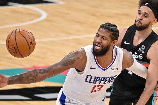 Jackson, George lead short-handed Clippers past Spurs, 98-85