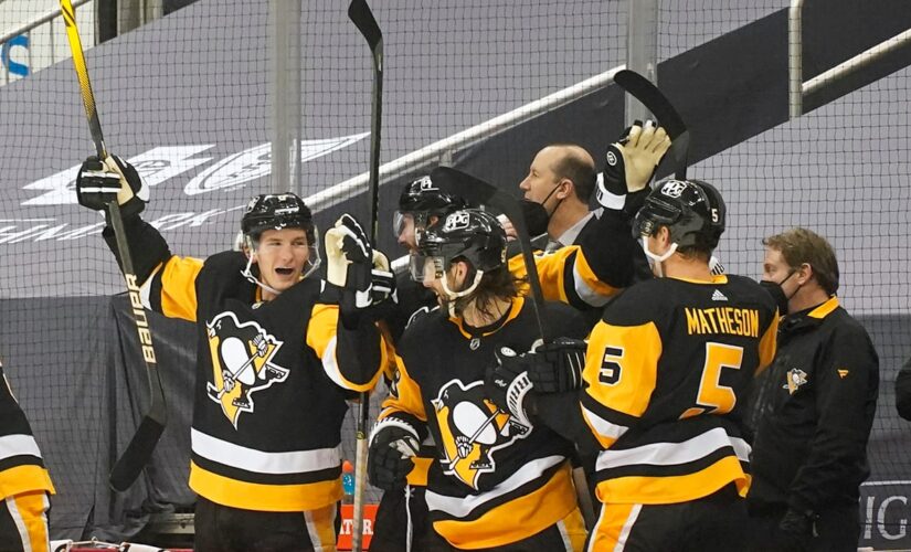 Sabres’ winless streak hits 15 as Penguins roll to 5-2 win