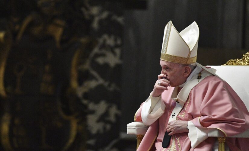 Vatican: Catholic priests, ministers can’t bless same-sex unions
