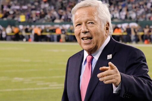 Patriots owner changes tune on Brady winning Super Bowl title in Tampa