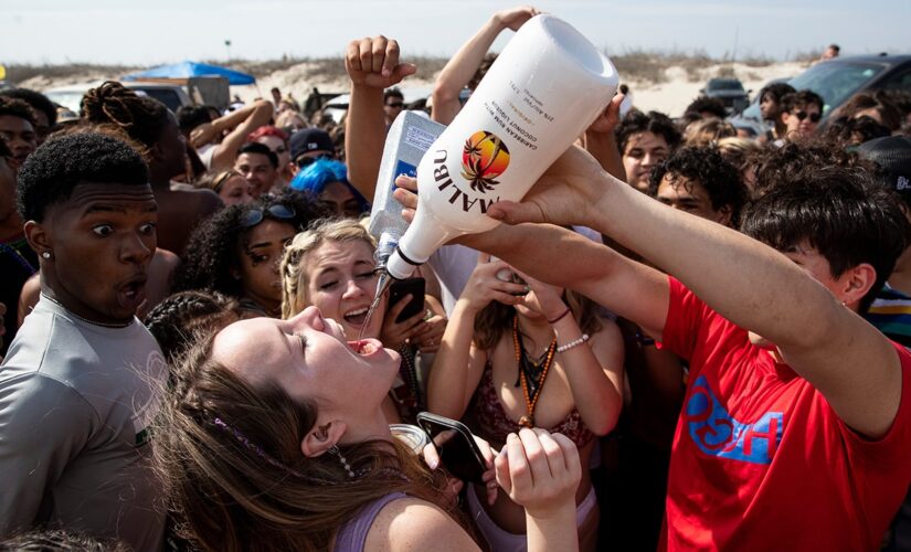 Miami Beach imposes curfew over spring breakers, declares state of emergency