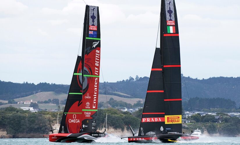 Defender Team NZ and Luna Rossa tied 1-1 in America’s Cup