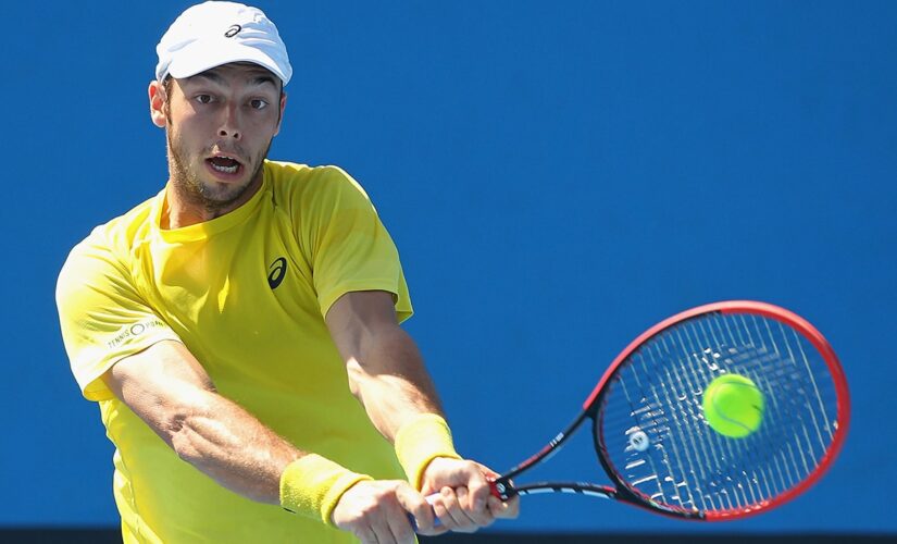 Tennis pro Tim Puetz suffers freak eye injury during Qatar Open