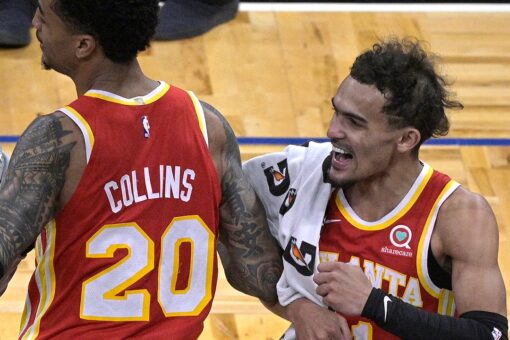 Young scores 32 as Hawks rally from 19 down to beat Magic