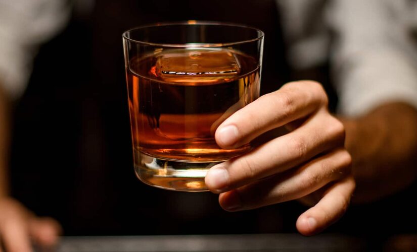 Whiskey brand puts out casting call for hand model, will offer $100G for perfect ‘spokesfist’