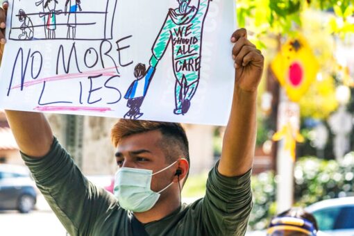 White House offers support for Dem backed immigration bills that include citizenship path, ahead of House vote