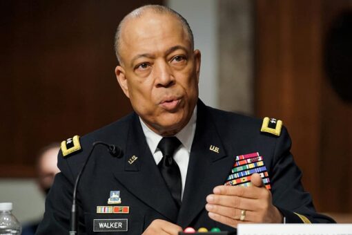 Pelosi hires DC National Guard chief to lead House security