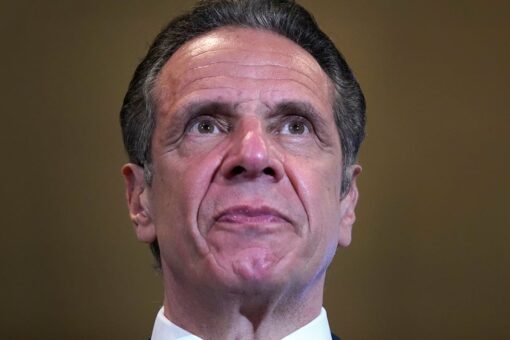 NY’s Cuomo insists he can still do job amid scandals, says governors can handle ‘multiple situations’