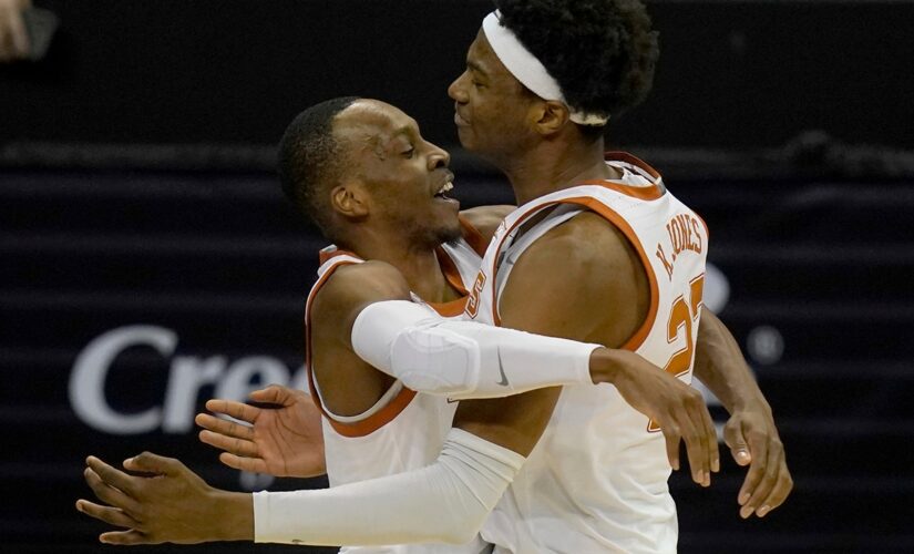 Coleman’s FTs with 1.8 seconds left lift Texas over Tech