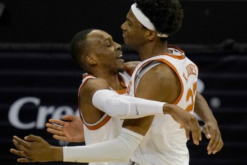 Coleman’s FTs with 1.8 seconds left lift Texas over Tech