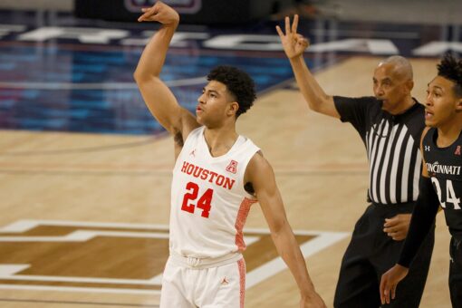 No. 7 Houston takes AAC tourney with 91-54 win over Cincy