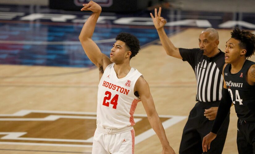No. 7 Houston takes AAC tourney with 91-54 win over Cincy