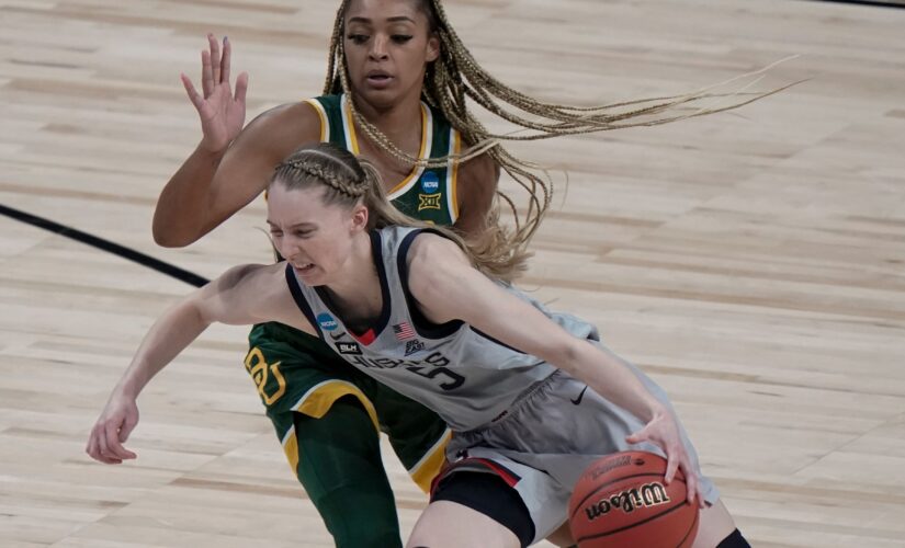 UConn advances to 13th straight Final Four; No-call on Baylor draws scrutiny on social media