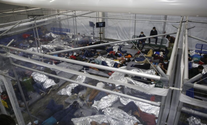 Border Patrol video shows smugglers abandoning 5 year-old, 3-year-old at the border