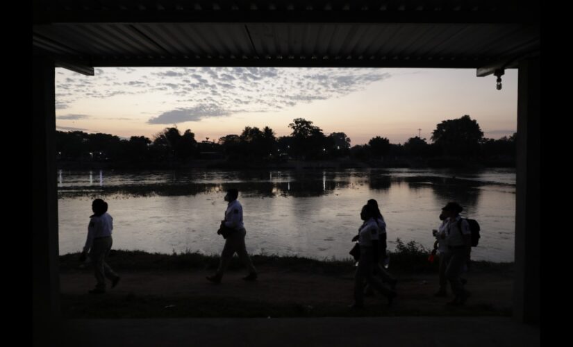 GOP senators encounters traffickers, cartel members at border during nighttime Rio Grande tour
