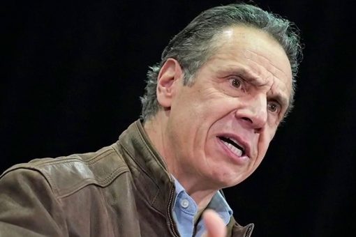 Liberal media pundits’ most ’embarrassing’ pro-Cuomo tweets resurface as governor faces dual scandals