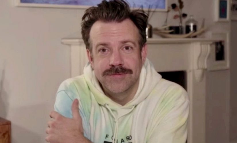 Twitter thinks Jason Sudeikis was high after his Golden Globes win