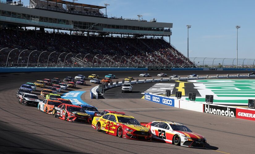 Martin Truex Jr. wins Phoenix NASCAR Cup Series race