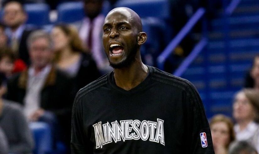 Kevin Garnett says bid to purchase Timberwolves is over ‒ but team owner claims it never started