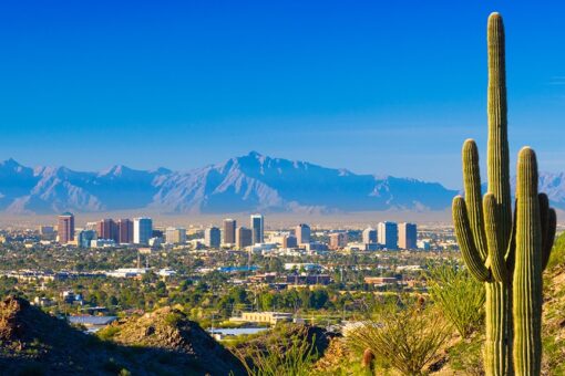 Extreme windy, dusty conditions lead to Arizona crash, fire danger