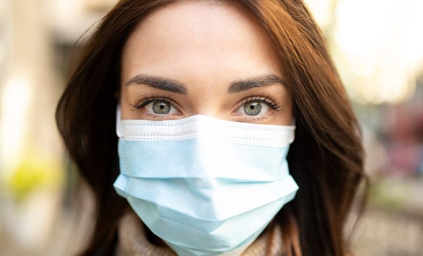 Dating coach claims you can still ‘flirt with your eyes’ in a face mask