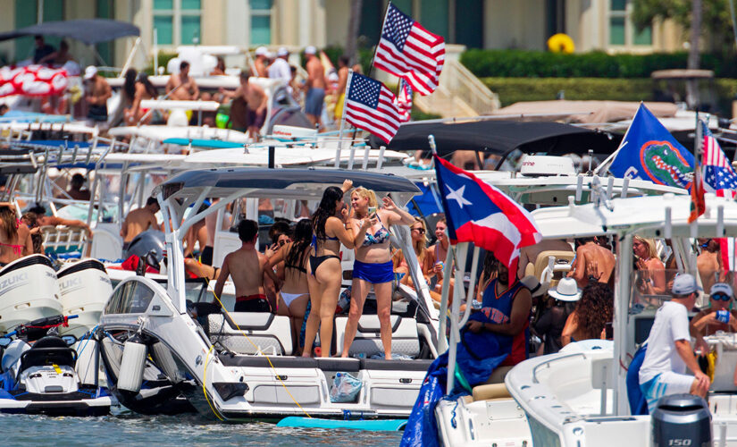 Florida annual boat party leads to a dozen drunken arrests