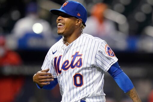Stroman pitches Mets past Phils 4-0 to sweep doubleheader